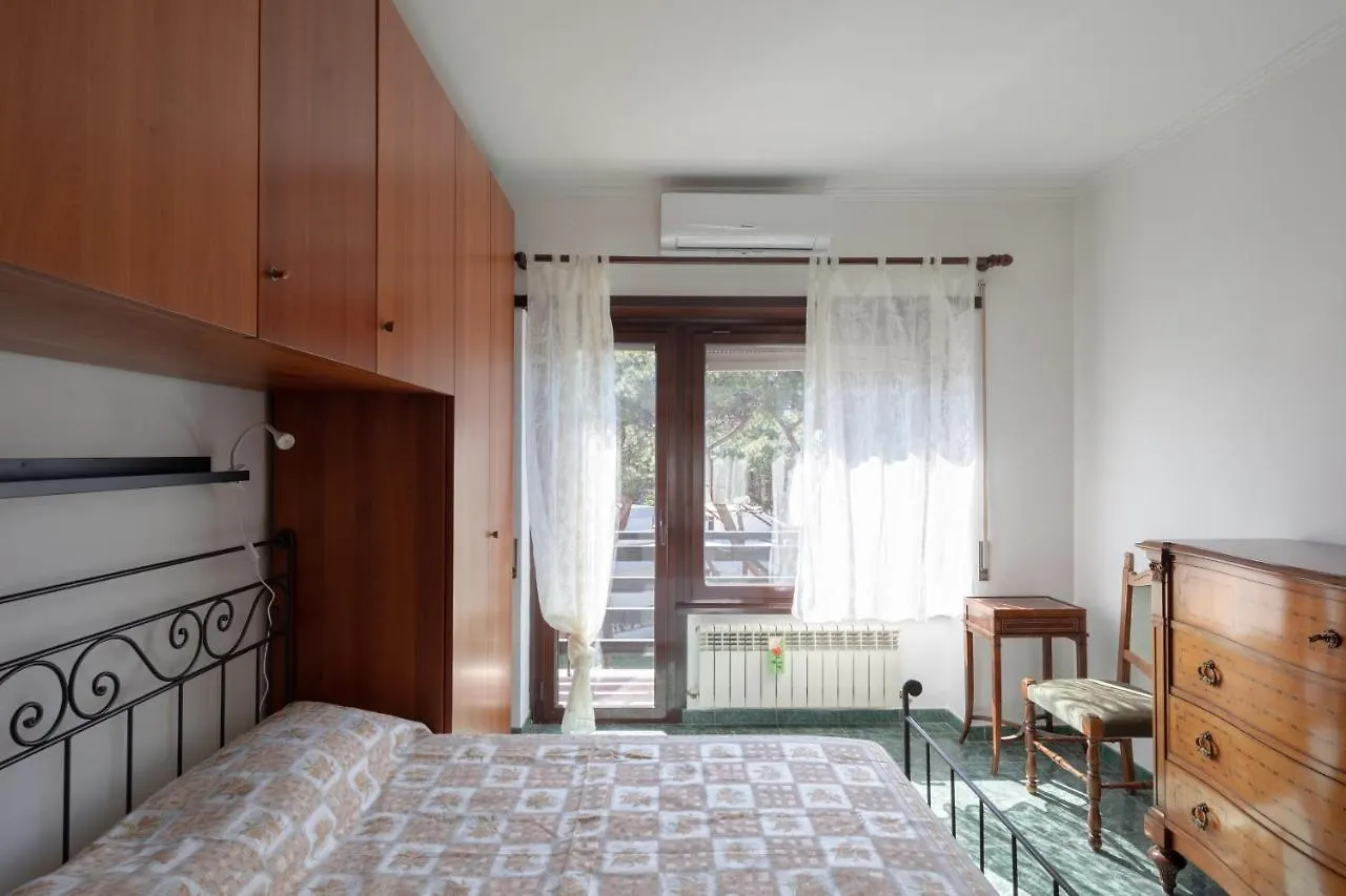Appartamento Eur Mostacciano - 6 Ospiti Wifi Ac Roma Italia