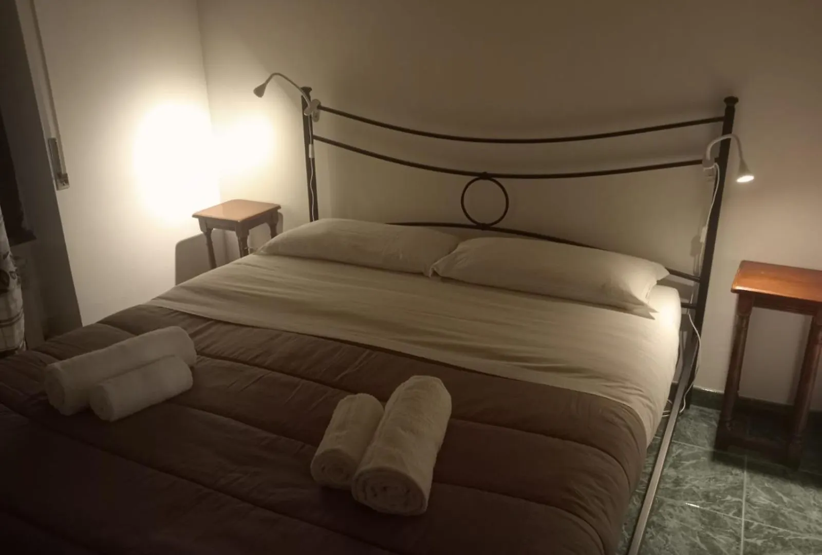 Appartamento Eur Mostacciano - 6 Ospiti Wifi Ac Roma Italia